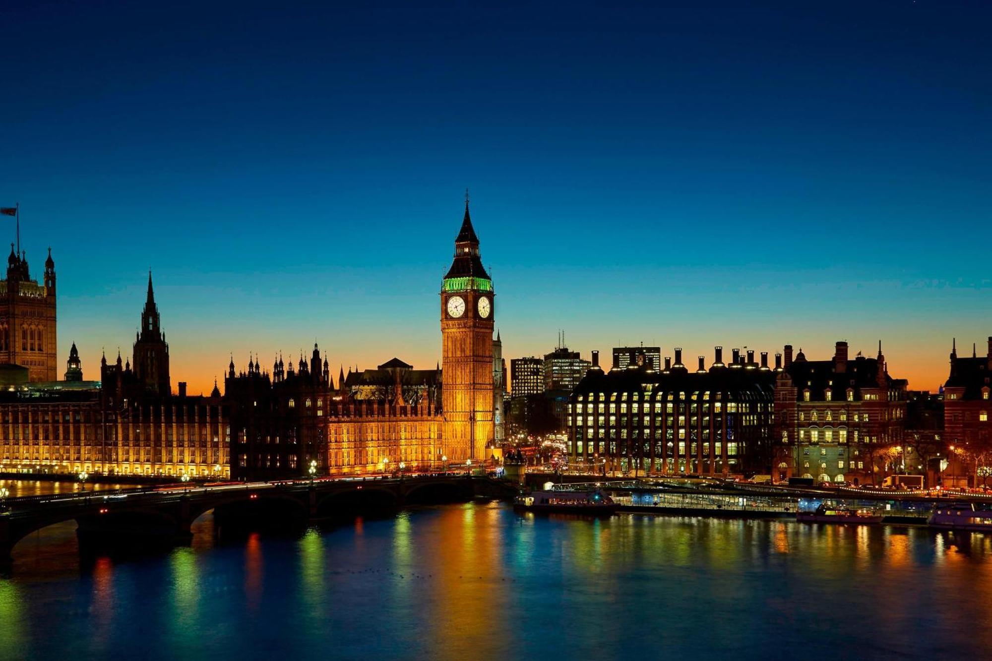 London Marriott Hotel County Hall Exterior foto